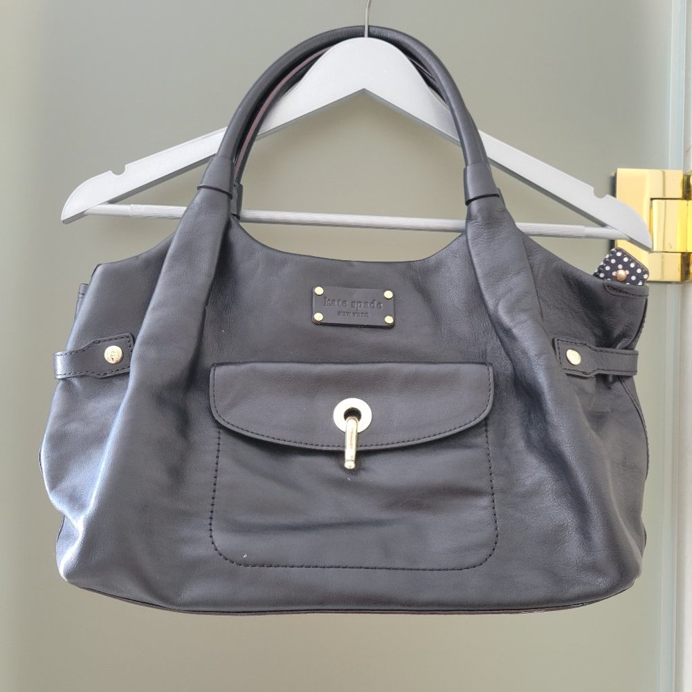 Kate Spade Leather Shoulder Bag S738